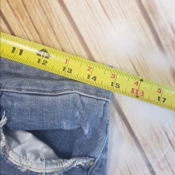 KANCAN HIGH RISE BUTTON FLY SKINNY JEANS
CROPPED - Picture 12 of 13